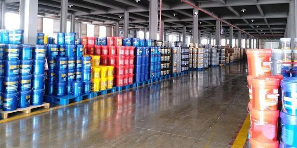 润滑油库房.jpg 销代为什么一定要考察经销商的仓库?4个原因1个关键